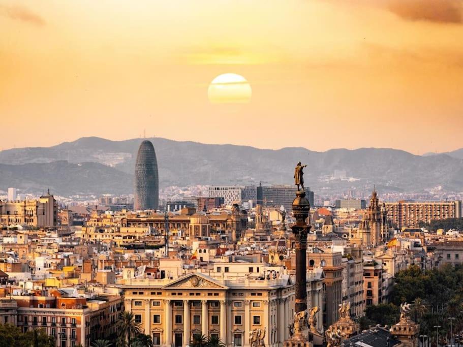 Ramblas! Dreaming Pent With Terrace 6pax Appartement